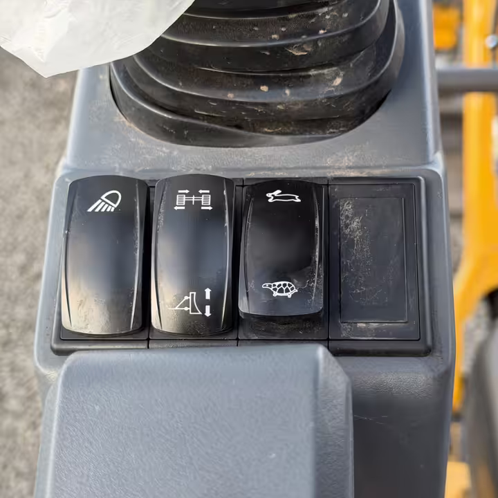 Huayee SHY15 Mini Excavator photo 15