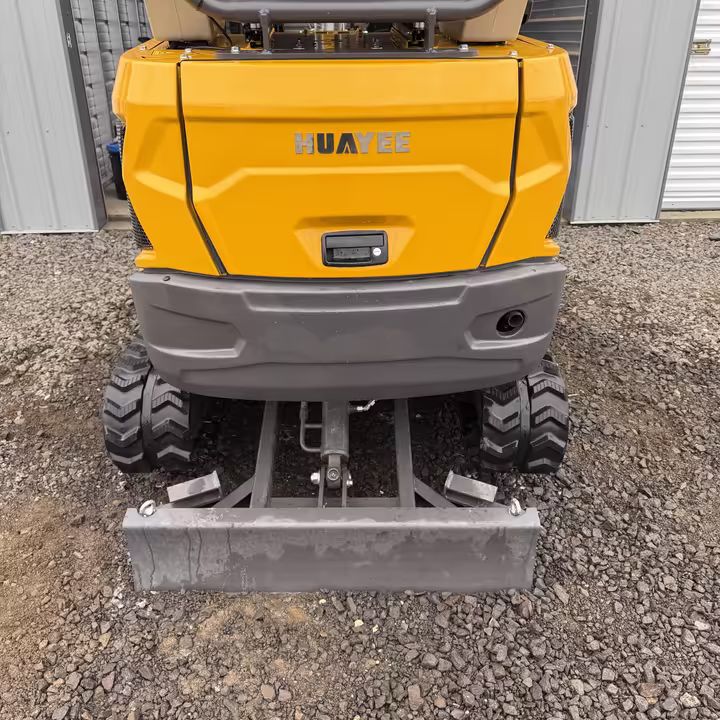 Huayee SHY15 Mini Excavator photo 3