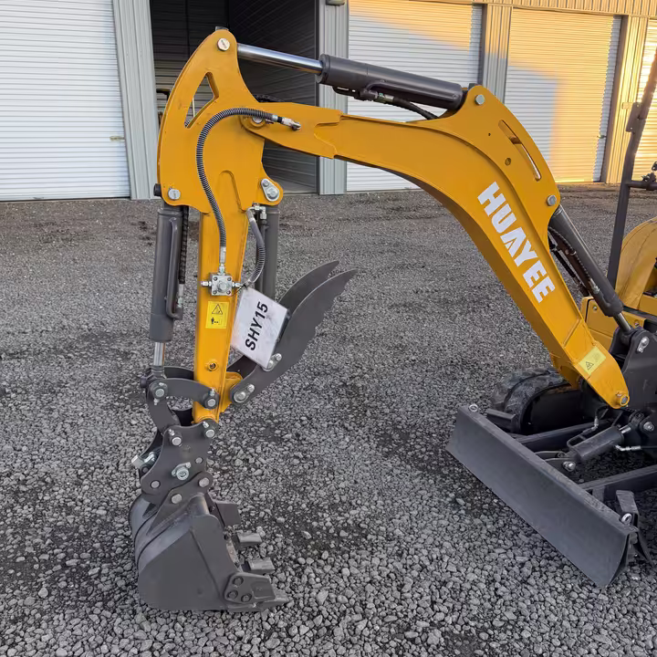 Huayee SHY15 Mini Excavator photo 17